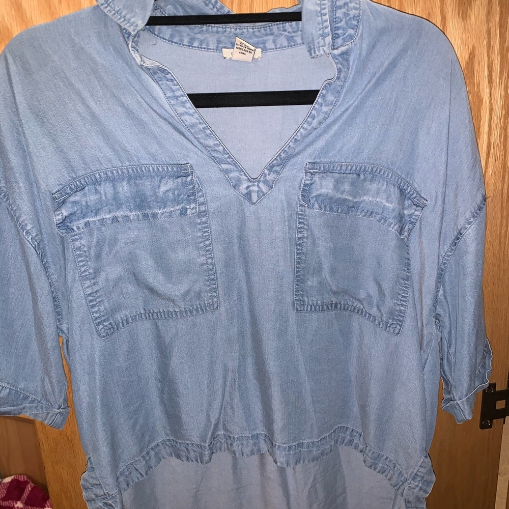 Denim shirt *Worn Twice*